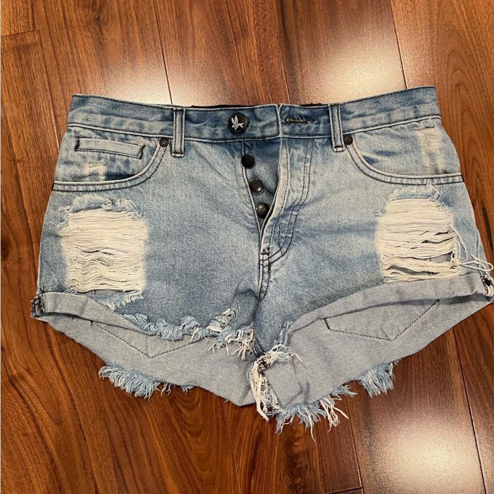 One Teaspoon Denim Cutoff shorts